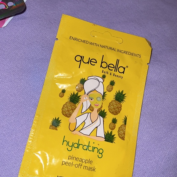 5pcs Face Mask bundle - Picture 5 of 5